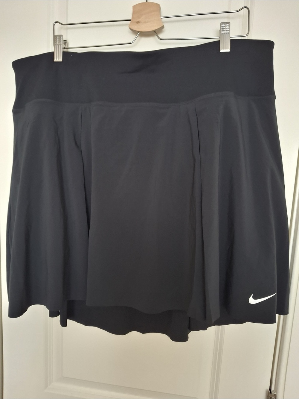 Nike Black Circle Skater Tennis Skirt with Swoosh